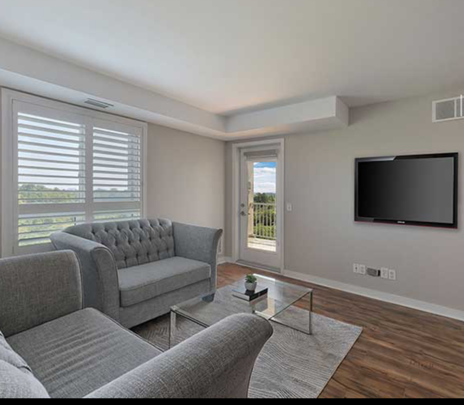 6 Dayspring Circle. 2 Bedrooms, 2 Bathrooms, 2 Parking