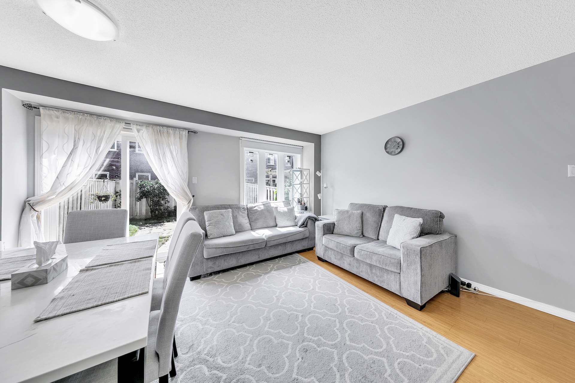 35 TANIA CRES