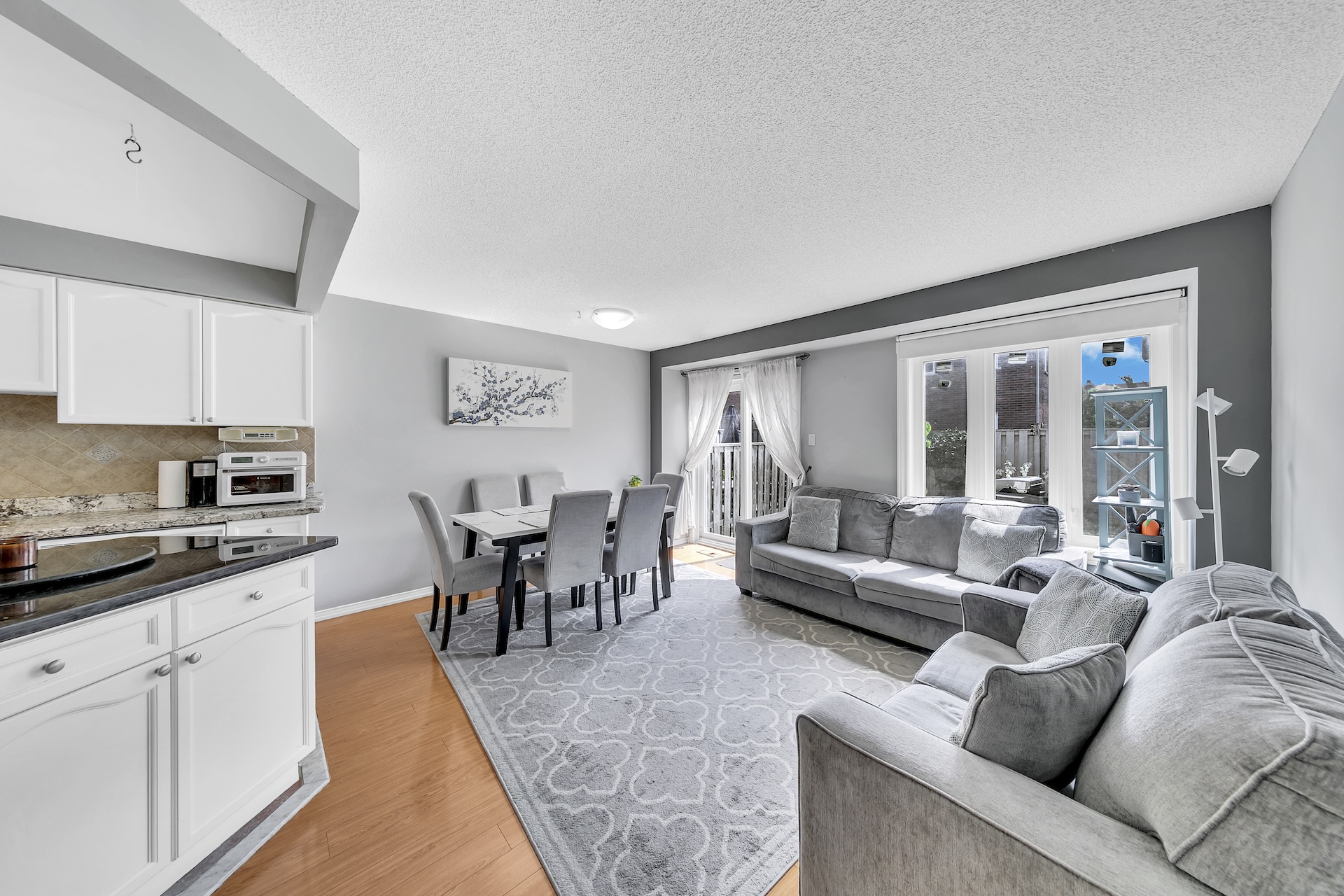 35 TANIA CRES