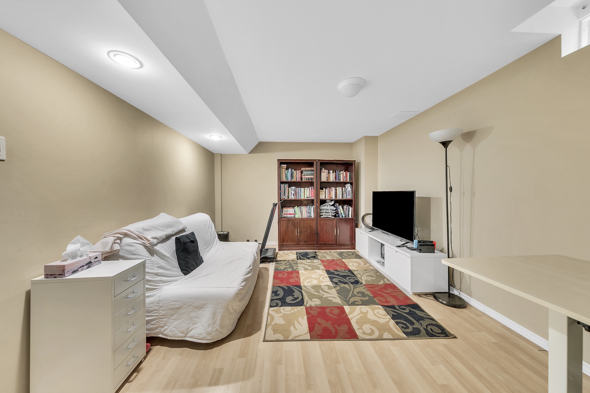 35 TANIA CRES