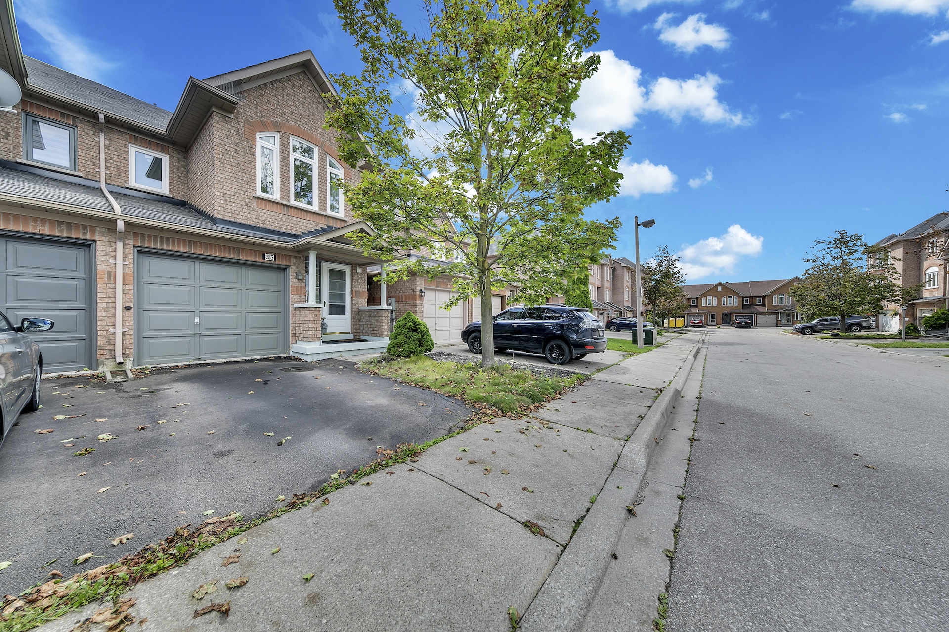 35 TANIA CRES