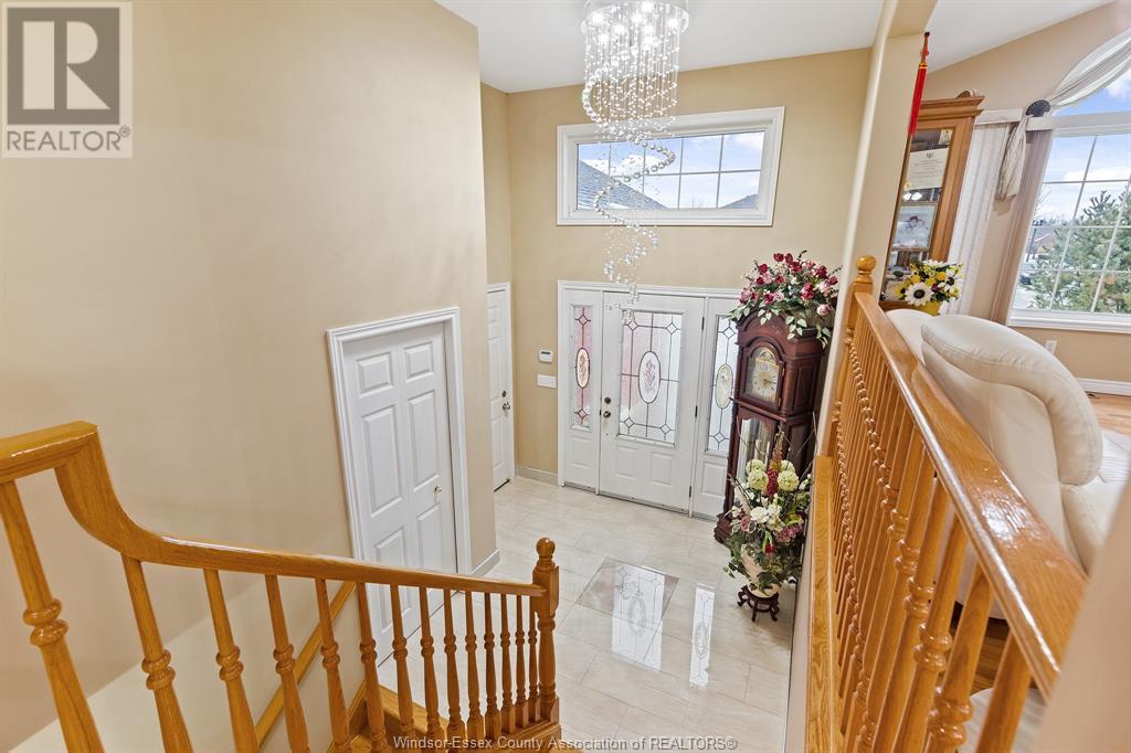 1081 MONARCH MEADOWS DRIVE — photo 3 of 21