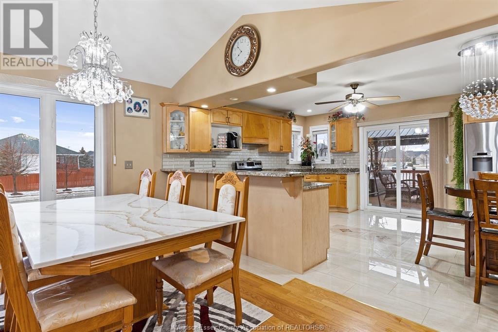 1081 MONARCH MEADOWS DRIVE — photo 7 of 21