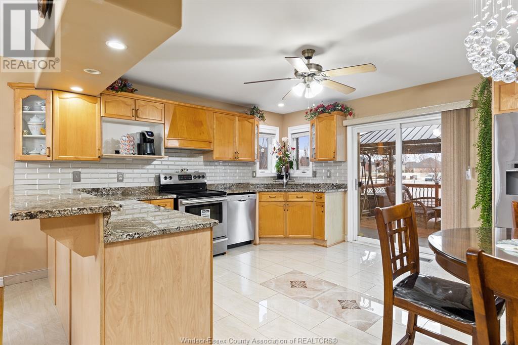 1081 MONARCH MEADOWS DRIVE — photo 8 of 21