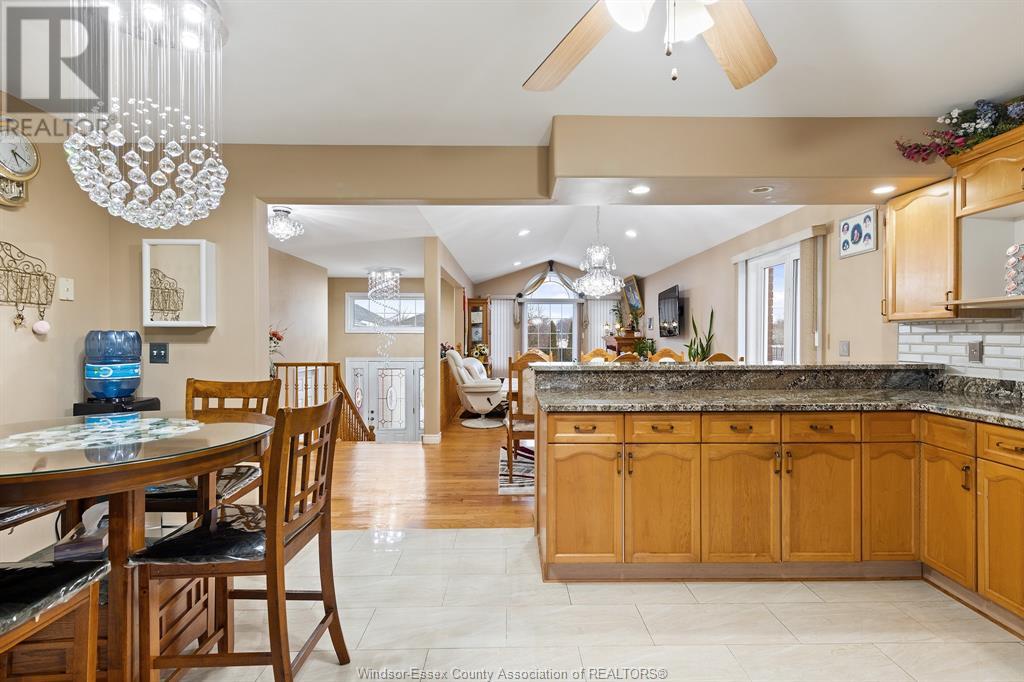 1081 MONARCH MEADOWS DRIVE — photo 11 of 21