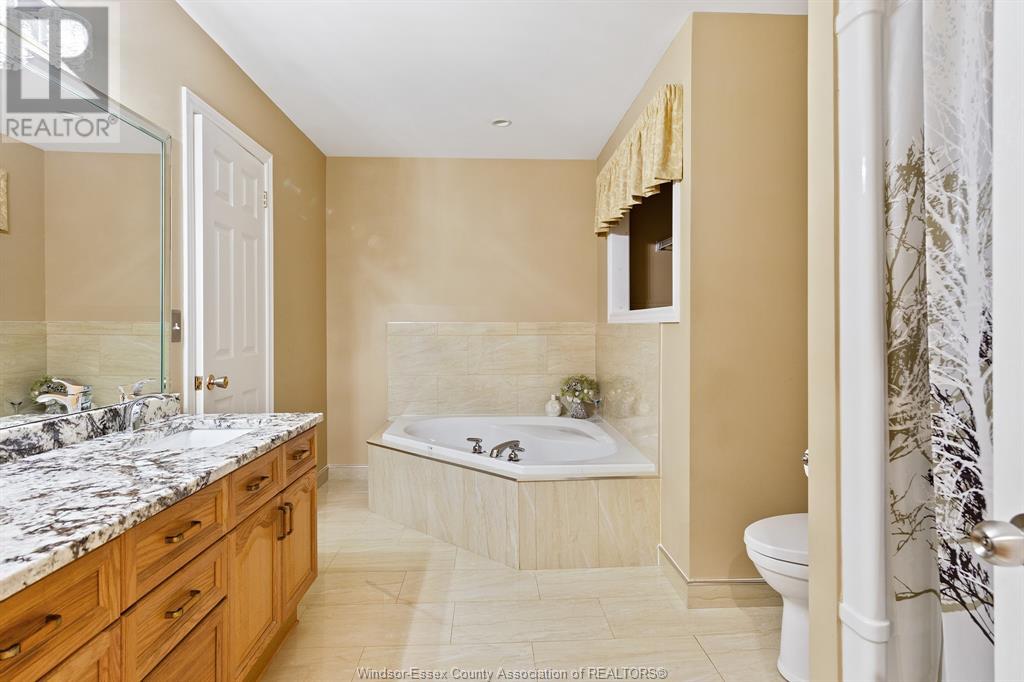1081 MONARCH MEADOWS DRIVE — photo 13 of 21