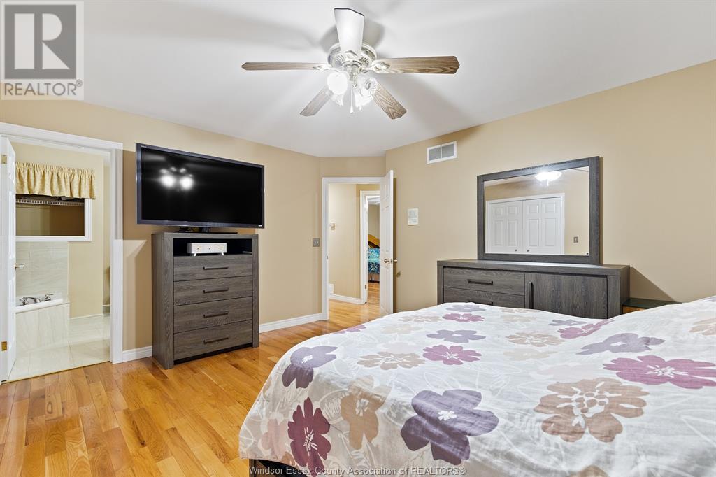 1081 MONARCH MEADOWS DRIVE — photo 15 of 21