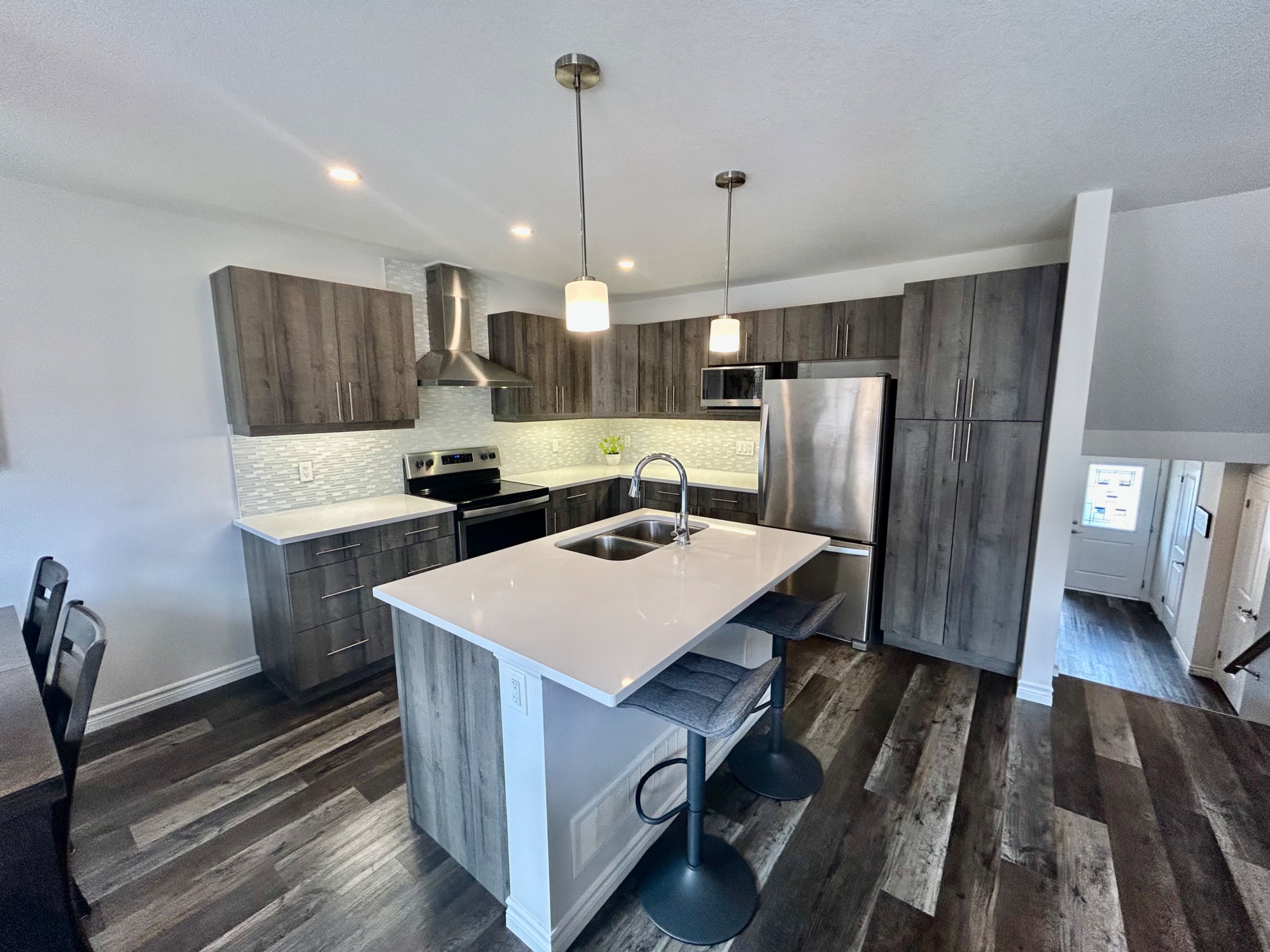 3400 CASTLE ROCK PL — photo 14 of 37