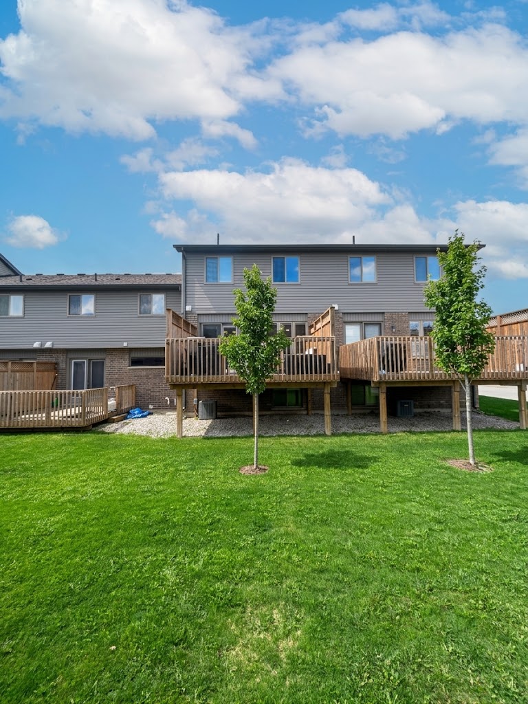 3400 CASTLE ROCK PL — photo 36 of 37