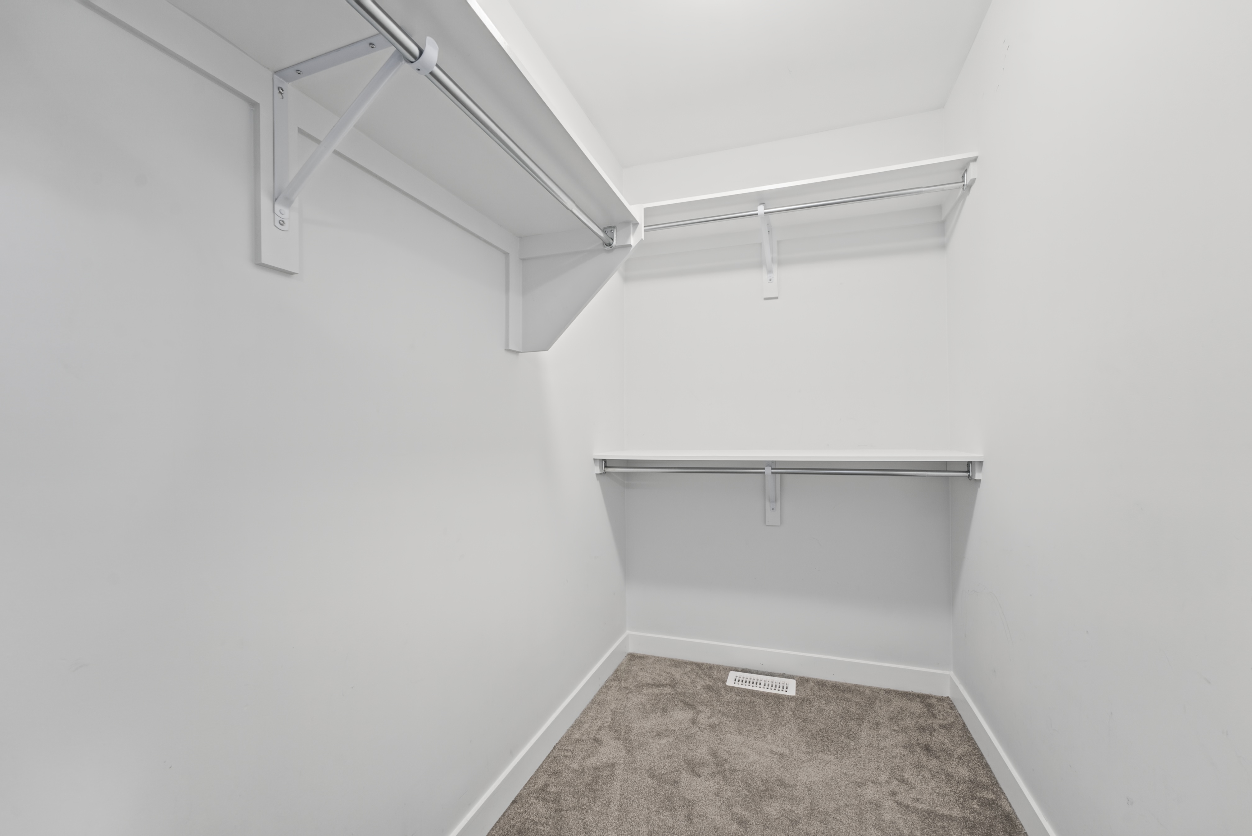 2107 Winsome Terrace — photo 25 of 40