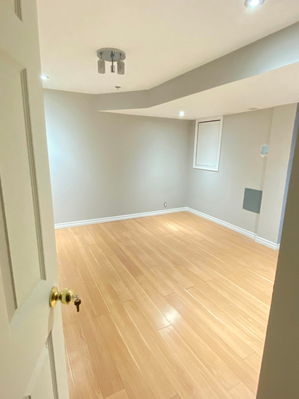 143 Rouge River Drive — photo 7 of 8