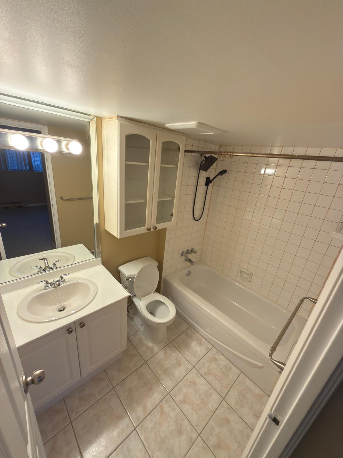 380 Pelissier St